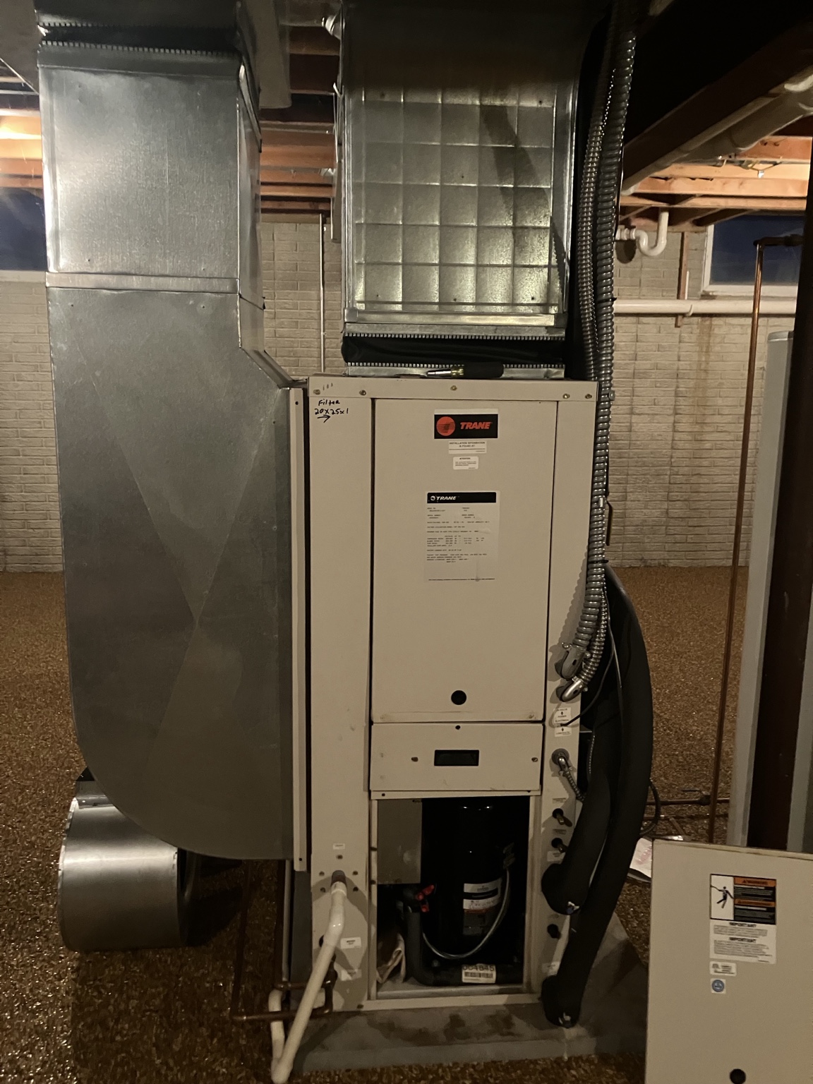 Residential air-conditioning installation